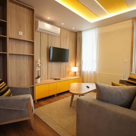 Daily Apartment *